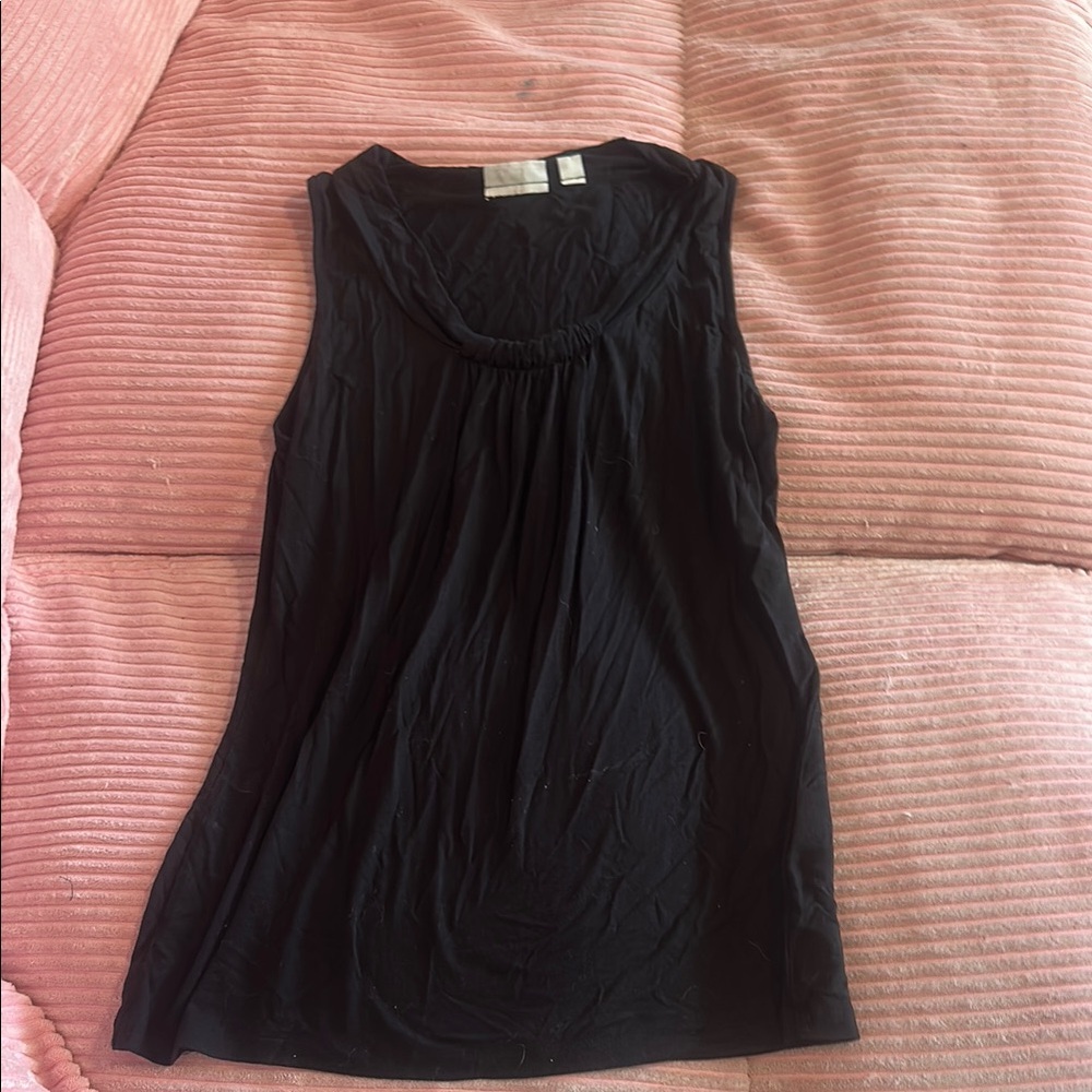 Black Sleeveless Top